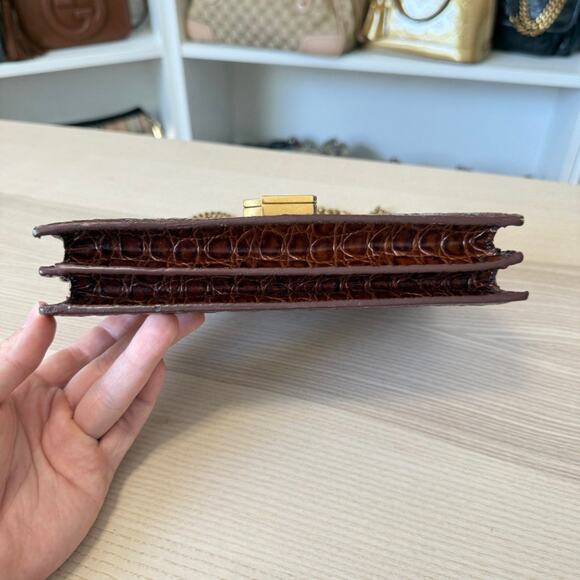 Saint Laurent YSL Patent Turtle Embossed Monogram Cassandra Clasp Bag Rouge - Picture 6 of 13